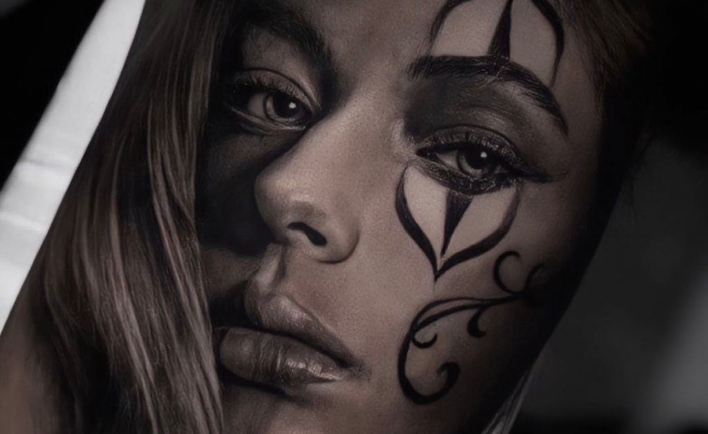 awesome-black-grey-realism-portrait-tattoo-style