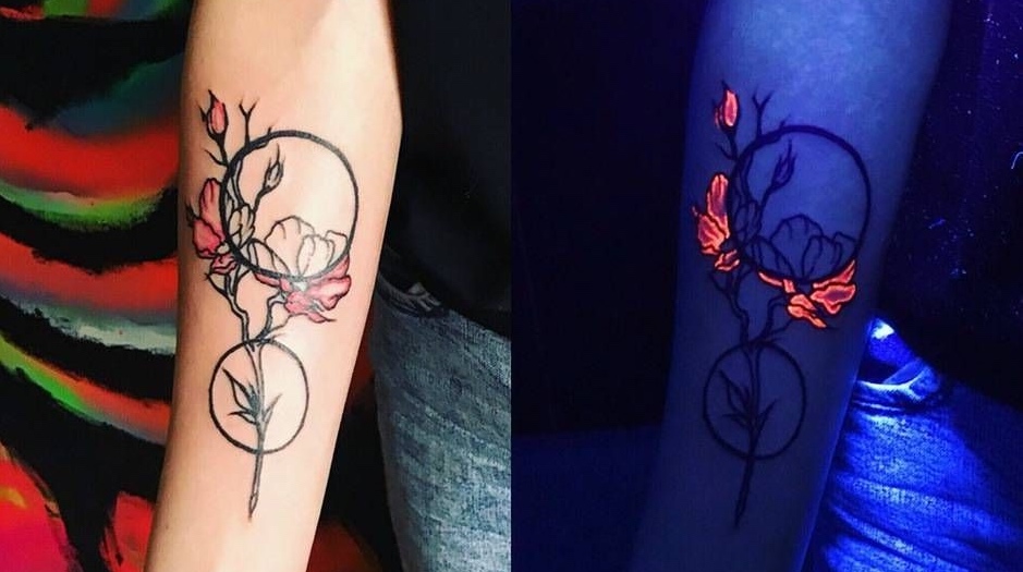 UV-tattoos-are-applied-in-the-same-way-that-regular-tattoos-are-applied