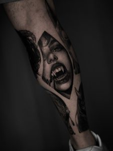erga_tattoo_1775735222_3871463854581085545_4852543208