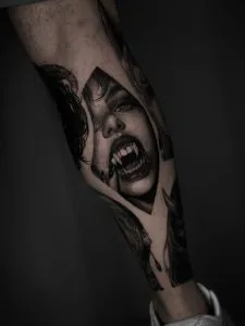 erga_tattoo_1775735222_3871463854581085545_4852543208